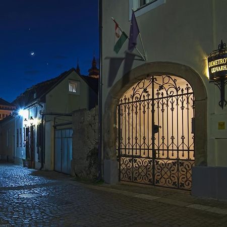 Demetrovics Udvarhaz Eger Exterior foto
