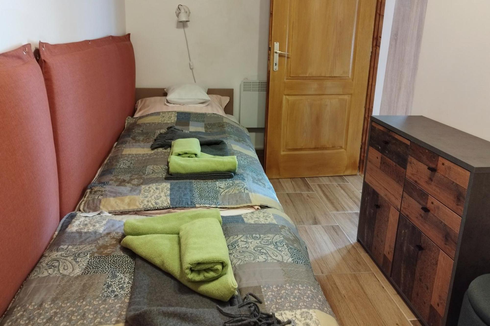 Demetrovics Udvarhaz Eger Exterior foto
